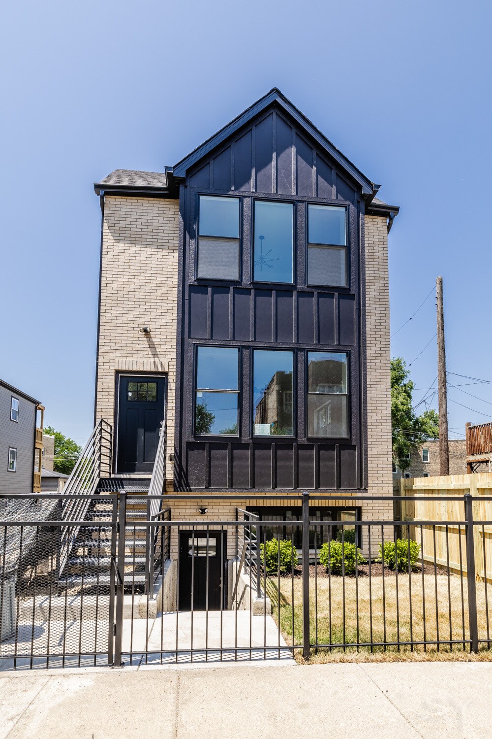 544 Lawndale ave, Chicago, IL à vendre Photo du bâtiment- Image 1 de 35