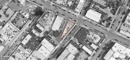 920 38th Ave, Long Island City, NY - AERIAL map view - Image1