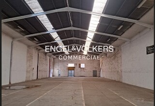 Industriel dans L'Hospitalet de Llobregat, Barcelona à louer Photo intérieure- Image 2 de 12