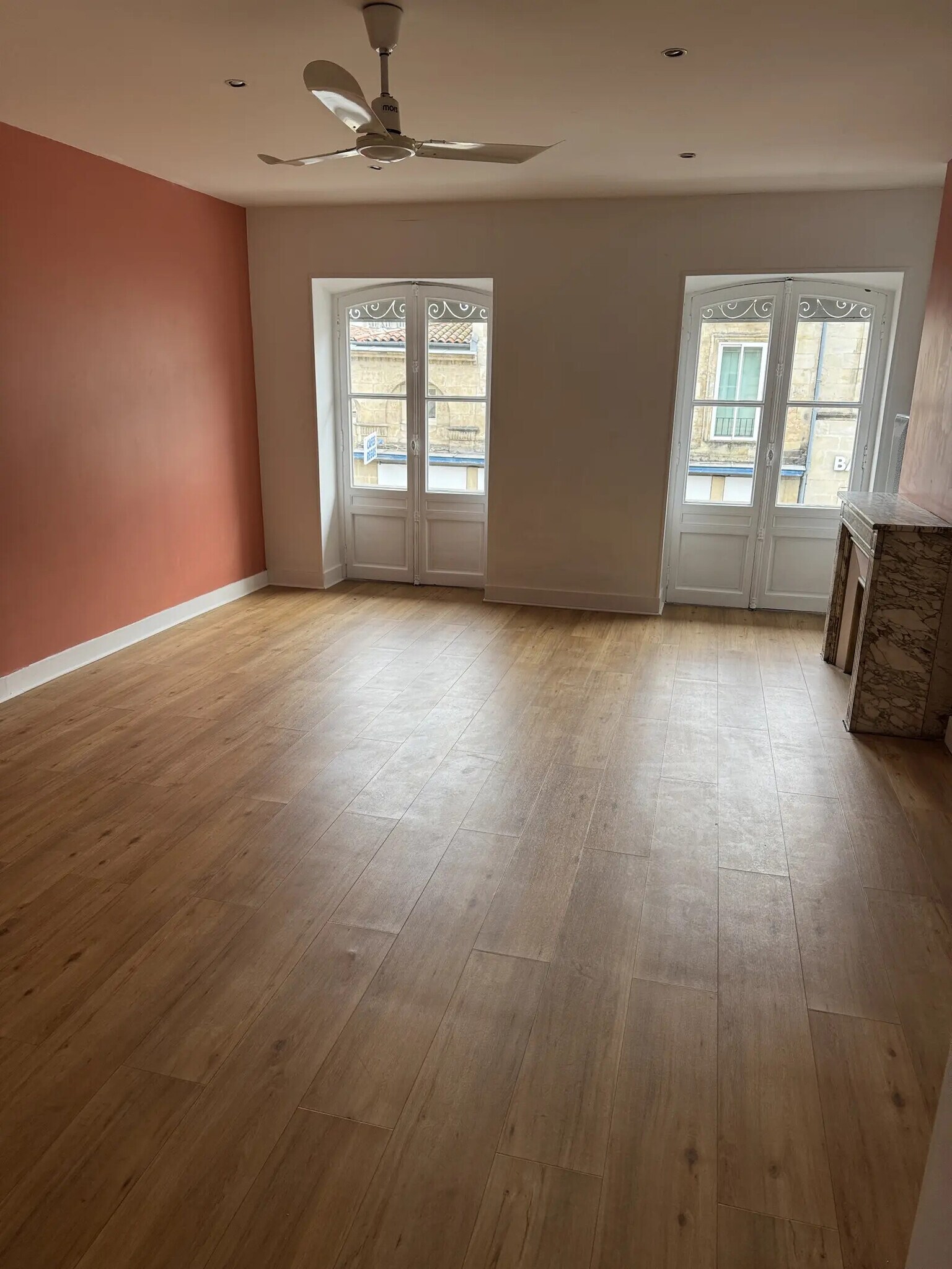 3 Cours Portal, Bordeaux for lease Building Photo- Image 1 of 6