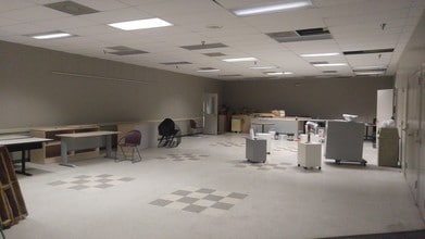 13015 Abercorn St, Savannah, GA à vendre Photo intérieure- Image 2 de 2