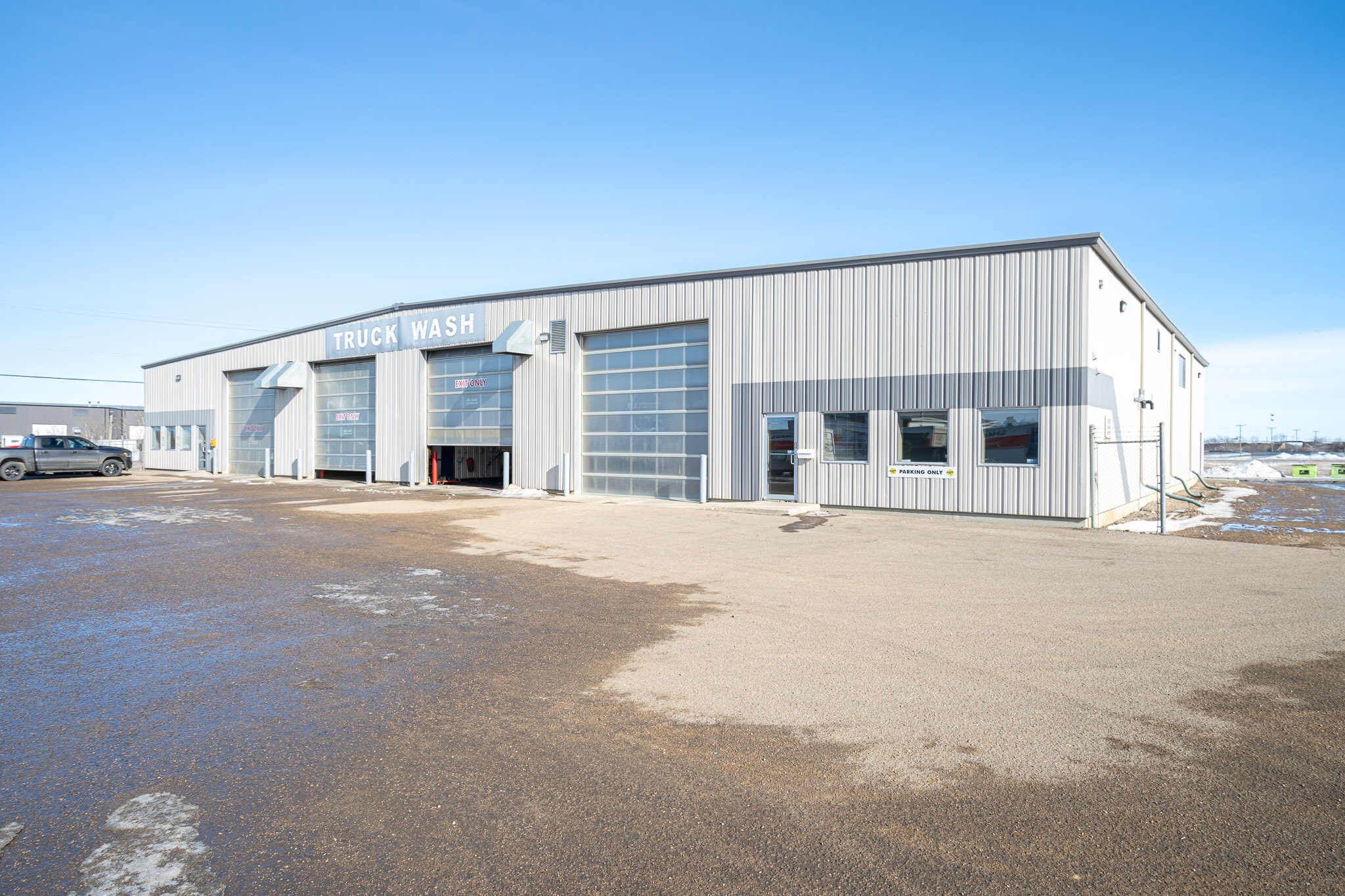 4807 40 Av, Lloydminster, SK for lease Building Photo- Image 1 of 27