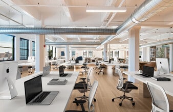 20 Jay St, Brooklyn, NY à louer Photo intérieure- Image 1 de 13