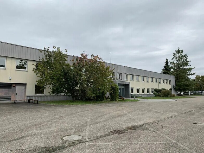 Office in Strasbourg for lease - Building Photo - Image 2 of 8