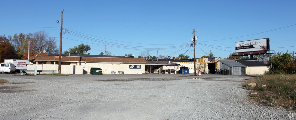 4601-4611 N Post Rd, Indianapolis, IN for lease - Building Photo - Image 2 of 2