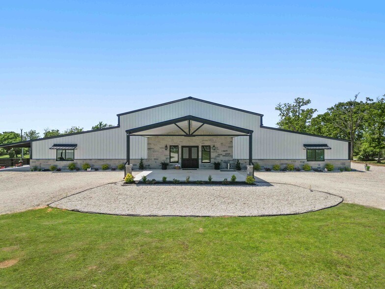 1235 Kelley Woods Ln, Franklin, TX à vendre - Photo du bâtiment - Image 2 de 25