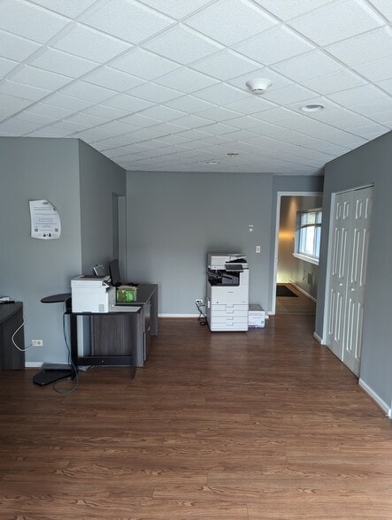 4857 171st St, Country Club Hills, IL for lease - Interior Photo - Image 3 of 13