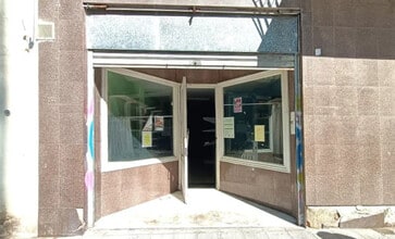 Retail in Guadalajara, Guadalajara for lease Interior Photo- Image 1 of 2