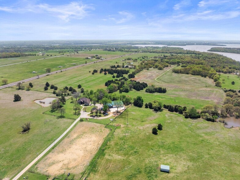 124.44 Acres - Hog Town Rd, Collinsville portfolio of 2 properties for sale on LoopNet.ca - Aerial - Image 3 of 19