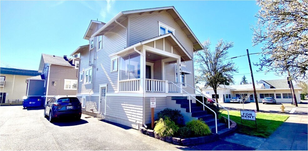 442 4th Ave, Albany, OR à vendre - Photo du bâtiment - Image 2 de 8