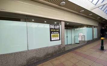 Windsor Ct, Morley à louer Photo du bâtiment- Image 2 de 3