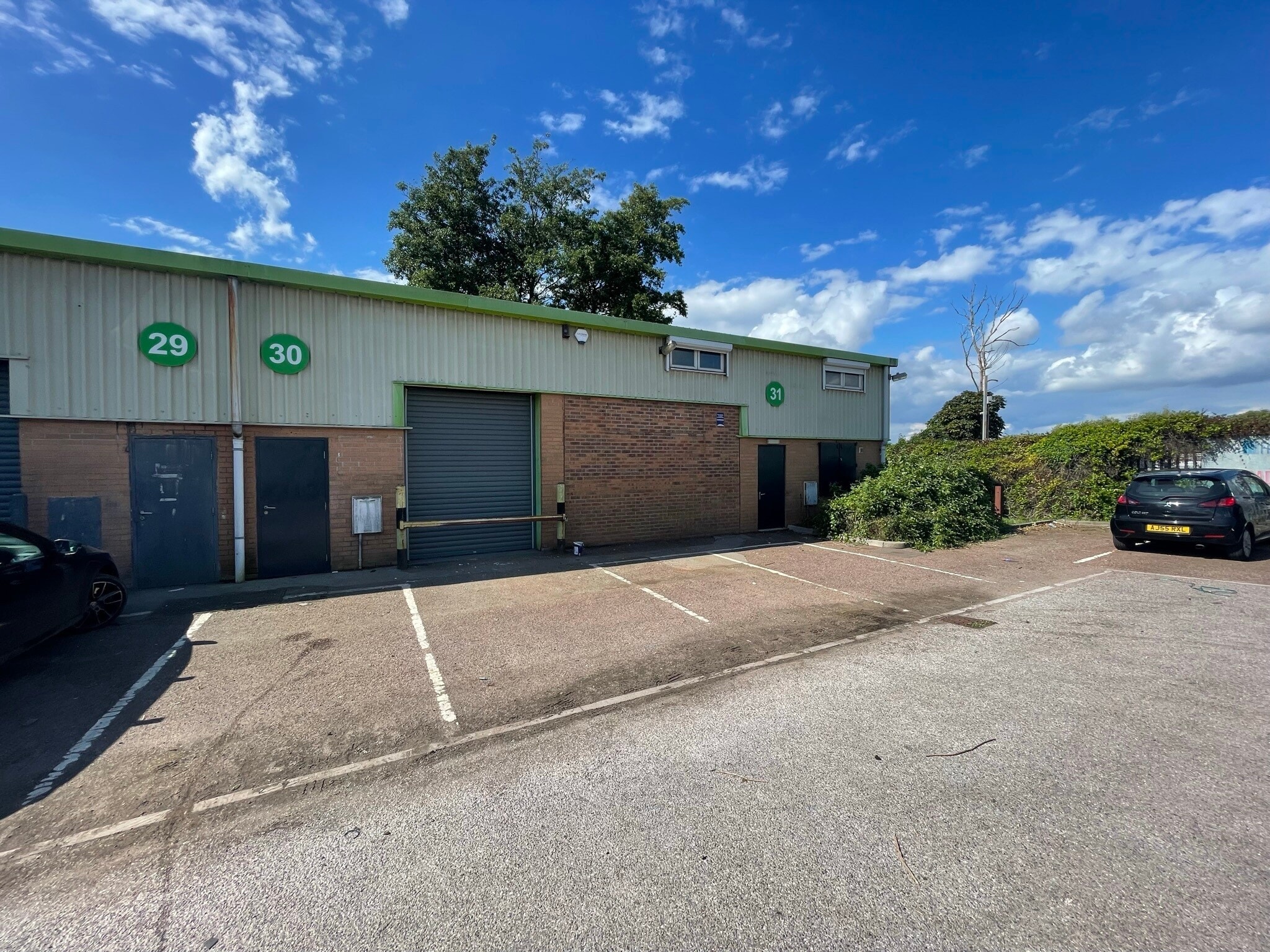 Novers Hl, Bristol for lease Building Photo- Image 1 of 10