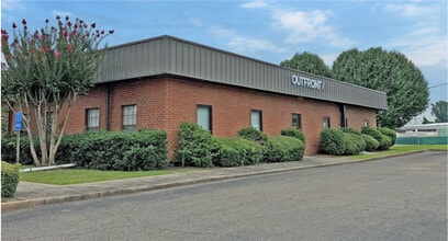 3770 Cherry Rd, Memphis, TN for lease Interior Photo- Image 1 of 9