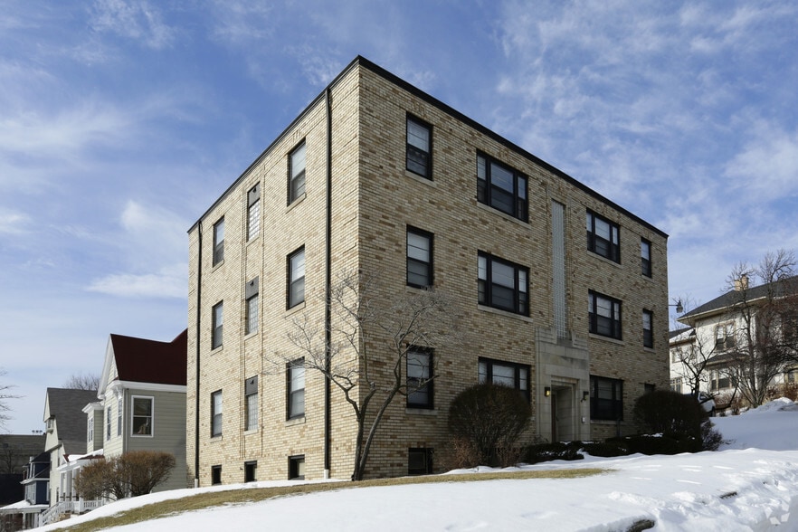 11 Prospect Ave NE, Grand Rapids, MI for sale - Building Photo - Image 1 of 4