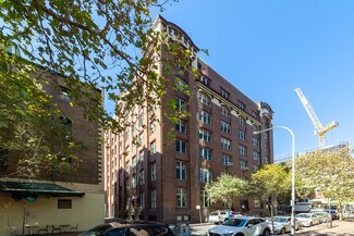 Plus de détails pour 12 Foveaux St, Surry Hills - Bureau à vendre