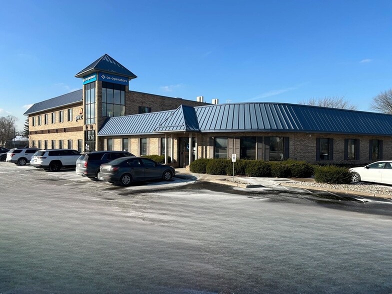 3063 Walker Rd, Windsor, ON for lease - Building Photo - Image 2 of 5