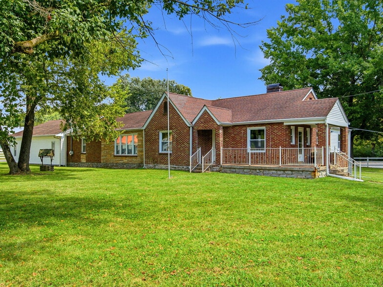 1063 Louisville Hwy, Goodlettsville, TN for sale - Building Photo - Image 2 of 41