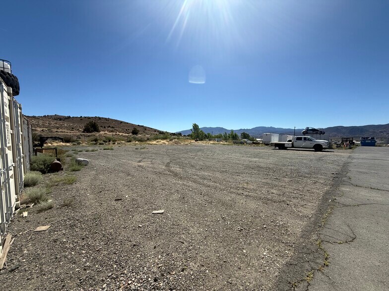 92 Industrial Pky, Mound House, NV à vendre - Photo du bâtiment - Image 2 de 8