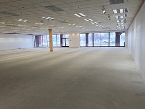 35252-35340 23 Mile Rd, New Baltimore, MI for lease Interior Photo- Image 2 of 5