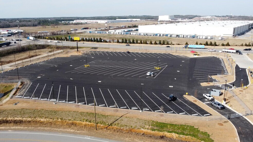 4970 Sardis Church Rd, Macon-Bibb, GA à louer - Vidéo sur l’inscription commerciale - Image 2 de 7