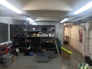 Industrial in Sant Vicenç dels Horts, Barcelona for lease Interior Photo- Image 2 of 18