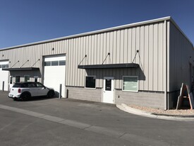 2499 W 700 S, Springville UT - Entrepôt