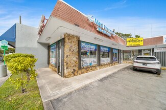 Plus de détails pour 3401 SW 8th St, Miami, FL - Commerce de détail à louer