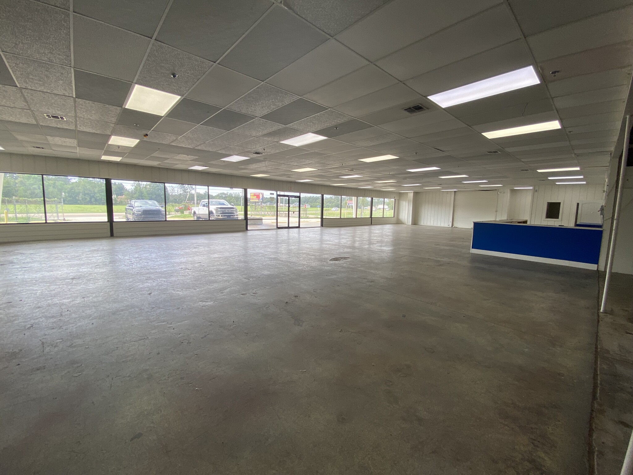 2103 US-190 Hwy, Hammond, LA for lease Interior Photo- Image 1 of 5