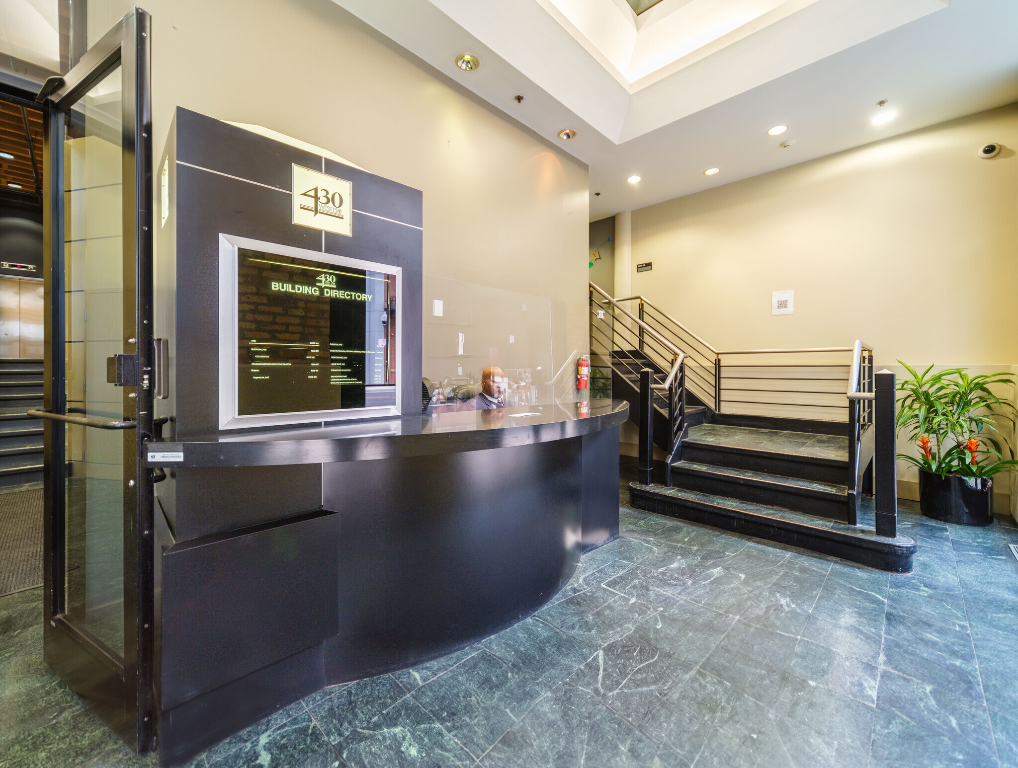 430 W Erie St, Chicago, IL for lease Interior Photo- Image 1 of 6