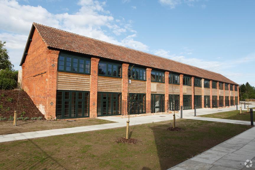 Swan Ln, Combe à louer - Photo principale - Image 1 de 1