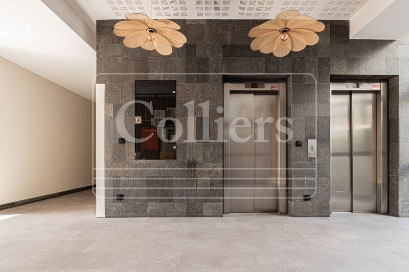 63 Rue André Bollier, Lyon for sale - Lobby - Image 2 of 16
