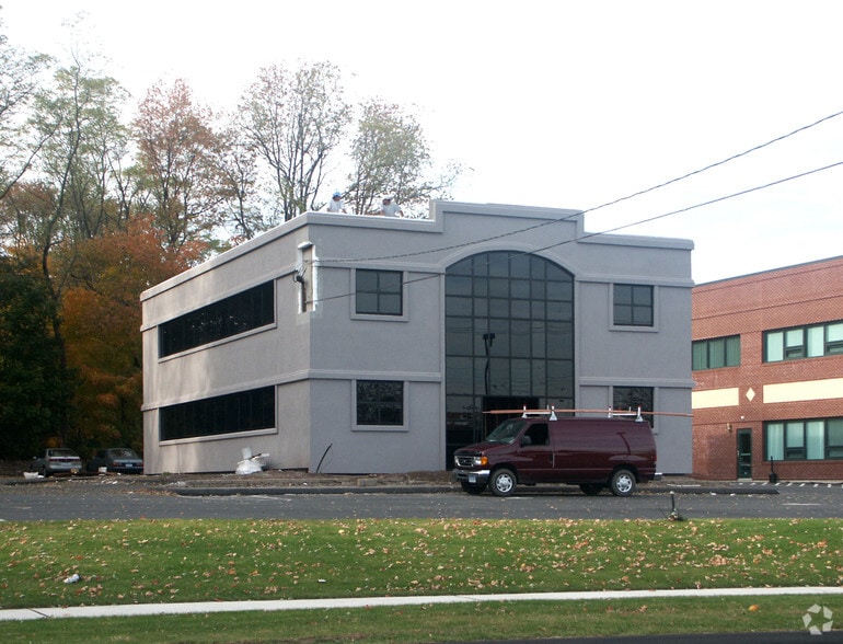 282 State St, North Haven, CT à louer - Photo du bâtiment - Image 3 de 5