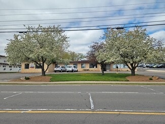 More details for 510 N Saint Joseph Ave, Marshfield, WI - Office for Sale