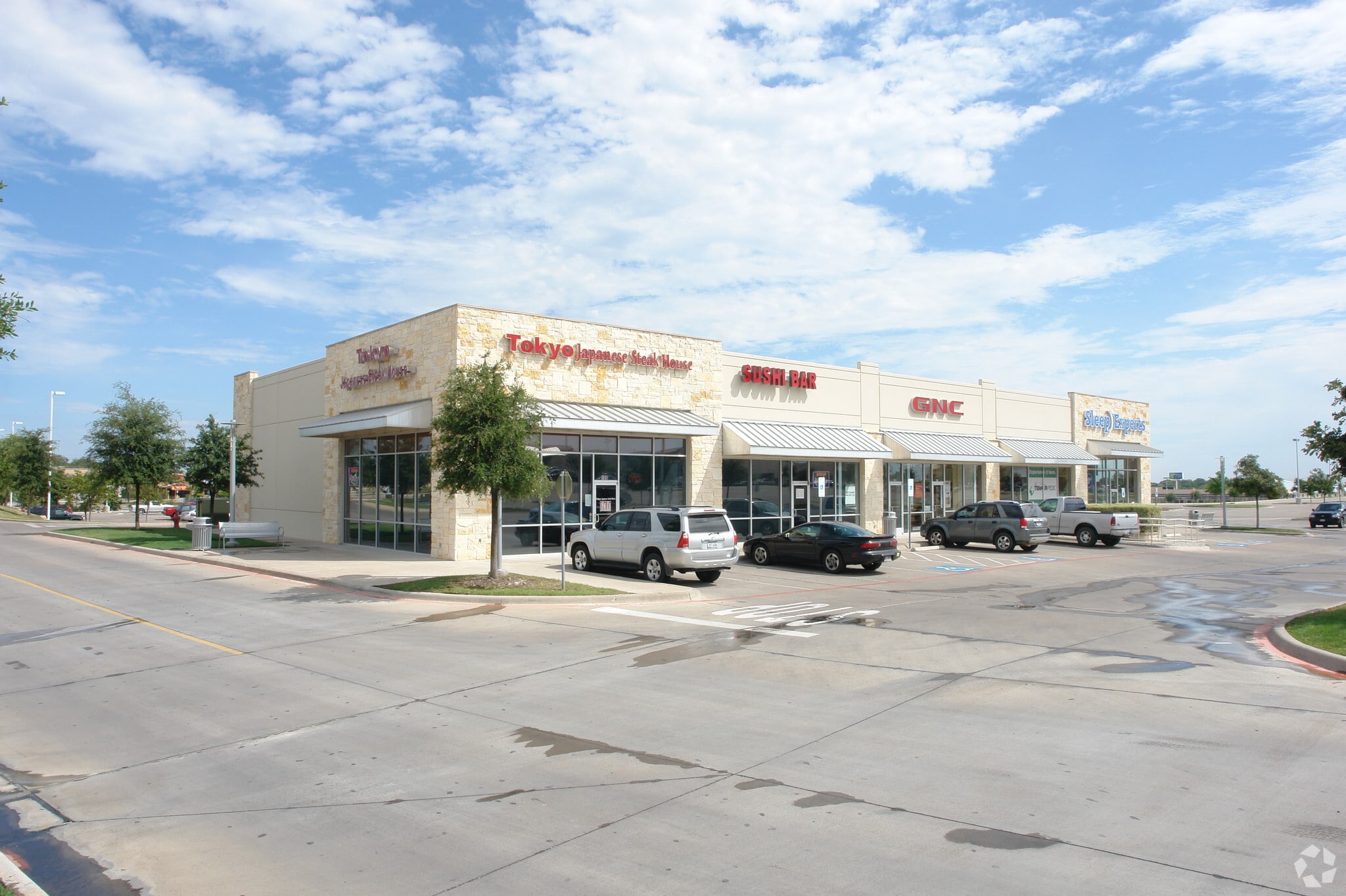 116-142 E Interstate 20, Weatherford, TX à louer Photo du bâtiment- Image 1 de 19