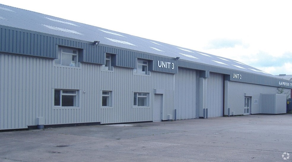 Tenax Rd, Manchester for lease - Building Photo - Image 3 of 3