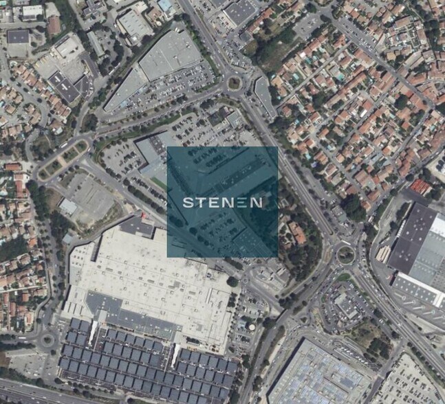 Retail in Marseille for lease - Building Photo - Image 2 of 5
