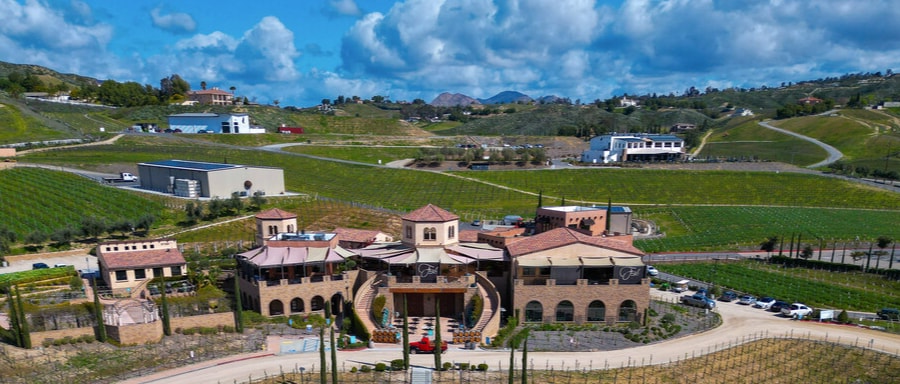 37320 De Portola Rd, Temecula, CA à vendre Photo principale- Image 1 de 20