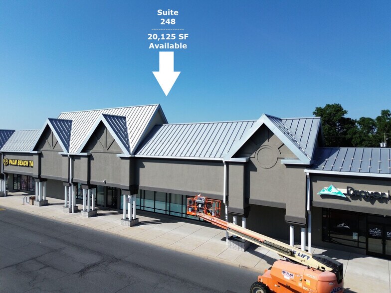 1200 Market St, Lemoyne, PA à louer - Photo du bâtiment - Image 3 de 13