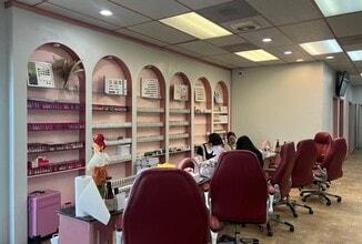 550 S Glendora Ave, West Covina, CA for lease Interior Photo- Image 1 of 2