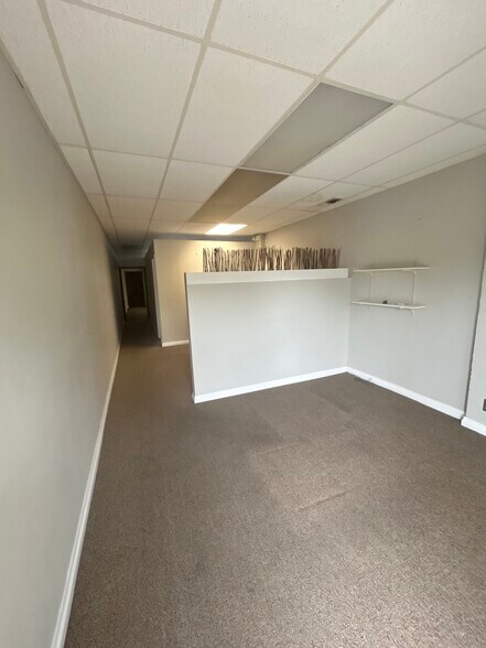 2126-2130 Hollywood Blvd, Hollywood, FL à louer - Photo du bâtiment - Image 2 de 6