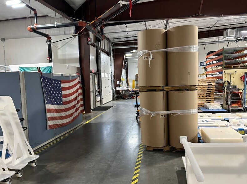 440 Washington St, Auburn, MA à louer - Photo intérieure - Image 3 de 7