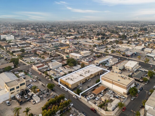 Plus de détails pour 1511 259th St, Harbor City, CA - Industriel à vendre