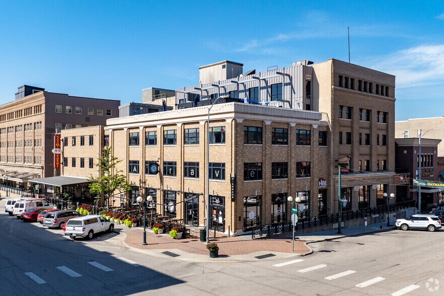 151 N 8th St, Lincoln, NE à louer - Photo du bâtiment - Image 1 de 10