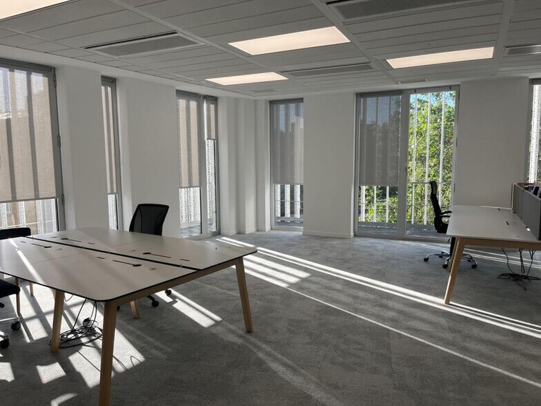 60 Avenue Edouard Vaillant, Boulogne-Billancourt à louer - Photo du bâtiment - Image 3 de 11