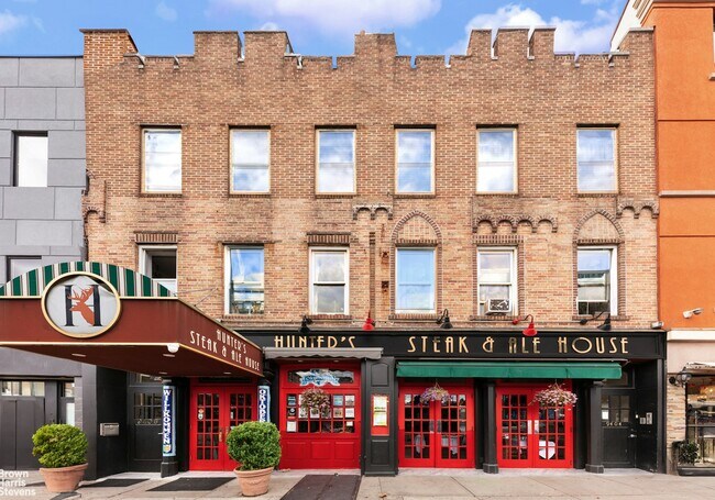 Plus de détails pour Portfolio of 2 Commercial Assets – à vendre, Brooklyn, NY