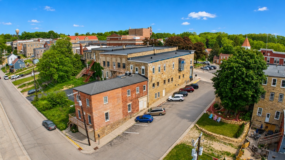 104-110 High St, Mineral Point, WI for sale - Building Photo - Image 2 of 77