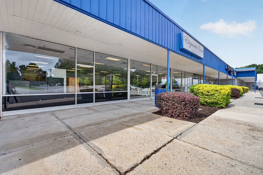 439-489 N Cannon Blvd, Kannapolis, NC à louer - Photo du bâtiment - Image 3 de 50