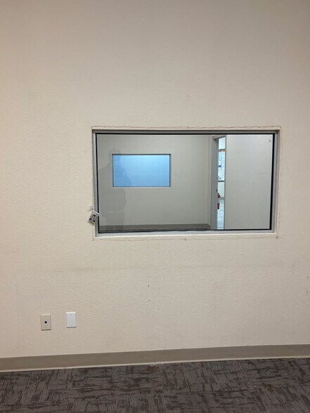 42402-42442 10th St W, Lancaster, CA à louer - Photo du bâtiment - Image 3 de 7
