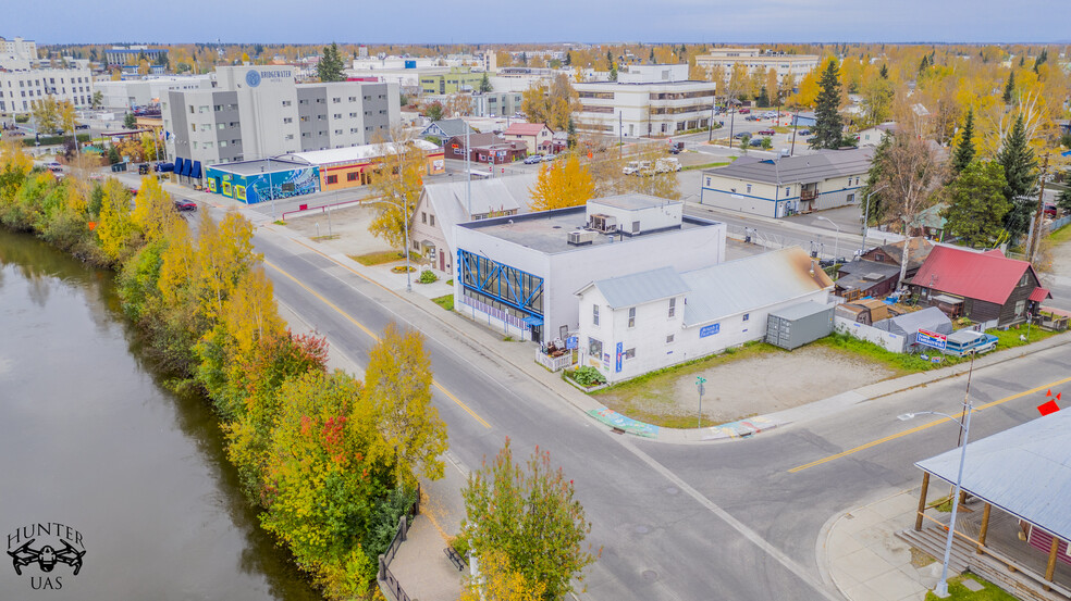 819 First Ave, Fairbanks, AK for sale - Building Photo - Image 2 of 4