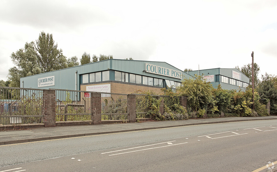 Waterloo Rd, Widnes for lease - Building Photo - Image 3 of 4